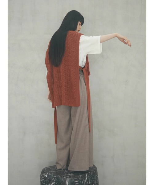 armonia(アルモニーア)の「armonia.柄ニットベスト(ベスト・レディース・ネイビー/バーガンディー/ベージュ・FREE)」の13枚目の写真