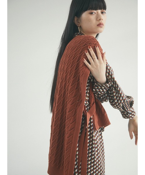 armonia(アルモニーア)の「armonia.柄ニットベスト(ベスト・レディース・ネイビー/バーガンディー/ベージュ・FREE)」の6枚目の写真