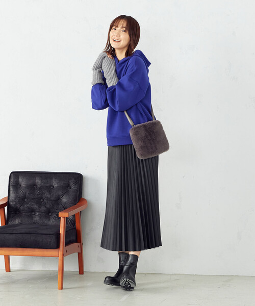 COMME CA ISM（コムサイズム）の「ダンボールニット　パーカー（パーカー・レディース・ブラック/ブルー/ライトイエロー/グレイッシュベージュ・LARGE/MEDIUM）」の13枚目の写真