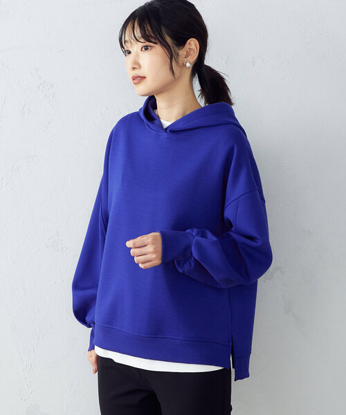 COMME CA ISM（コムサイズム）の「ダンボールニット　パーカー（パーカー・レディース・ブラック/ブルー/ライトイエロー/グレイッシュベージュ・LARGE/MEDIUM）」の17枚目の写真