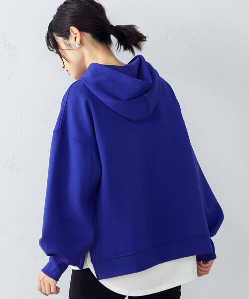 COMME CA ISM（コムサイズム）の「ダンボールニット　パーカー（パーカー・レディース・ブラック/ブルー/ライトイエロー/グレイッシュベージュ・LARGE/MEDIUM）」の4枚目の写真