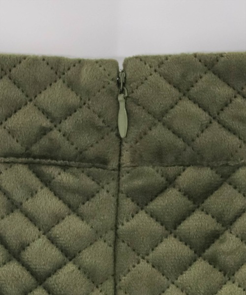 clear（クリア）の「ポケット付きキルティングミニスカート（スカート・レディース・ブラック/ネイビー/カーキ/オレンジ/アイボリー・S/M）」の6枚目の写真