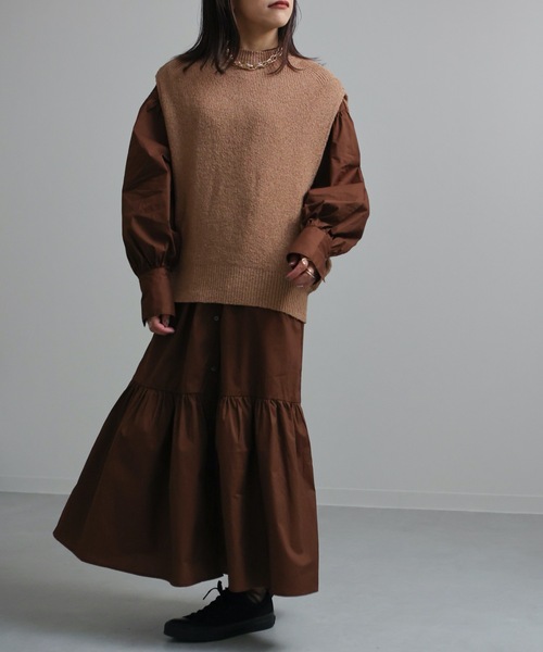 ap retro（アプレトロ）の「サイドデザインハイネックニットベスト（ベスト・レディース・ブラック/ベージュ/アイボリー/カーキ・FREE）」の14枚目の写真