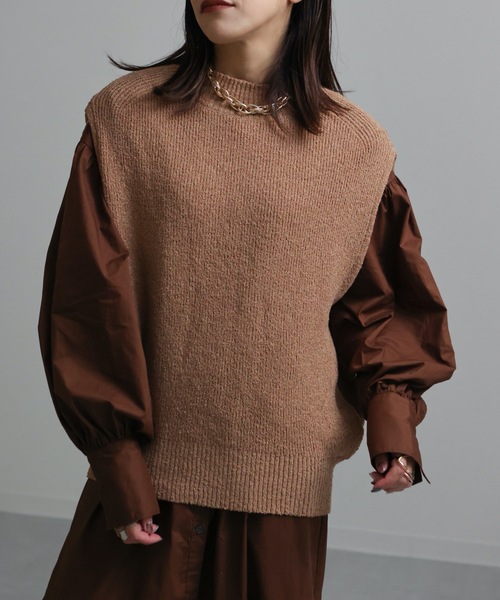 ap retro（アプレトロ）の「サイドデザインハイネックニットベスト（ベスト・レディース・ブラック/ベージュ/アイボリー/カーキ・FREE）」の7枚目の写真