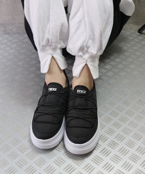 moz（モズ）の「moz(モズ)はっ水加工 裏ボア厚底スリッポン（スリッポン・レディース・グレー/ブラック/ホワイト・S/L/M/LL）」の6枚目の写真