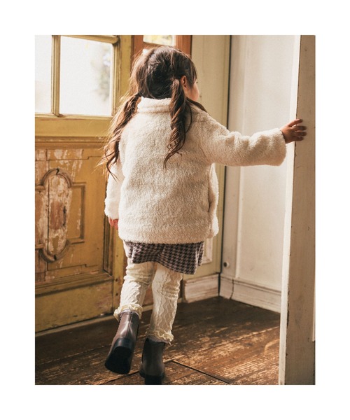 BeBe（ベベ）の「BeBe/ボアボンテン付きコートベビー(80~90cm)（その他アウター・キッズ・オフホワイト/ベージュ・80/90）」の5枚目の写真