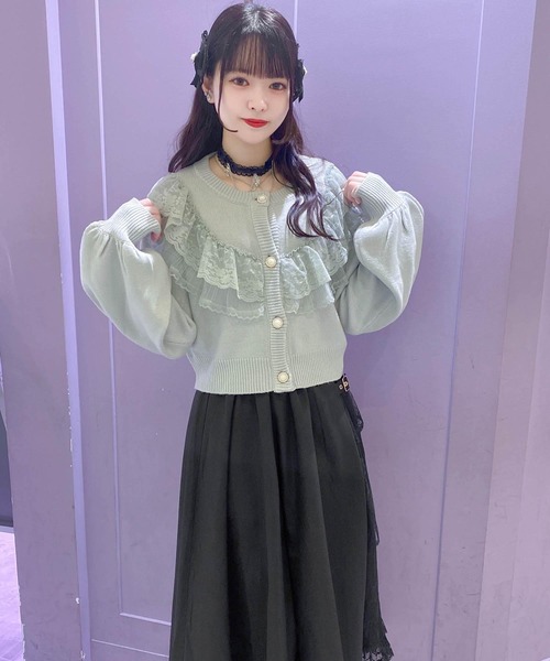 ROJITA(ロジータ)の「ビジューレースフリルニットカーデ(カーディガン/ボレロ・レディース・アイボリー/グレー/ブラック・FREE)」の17枚目の写真