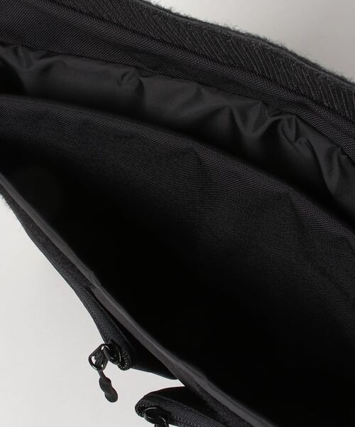BAGJACK（バッグジャック）の「BAGJACK/バッグジャック LAPTOP COVER 13 inch TWIST CODURA 1000Dラップトップカバー13インチツイストコーデュラ1000デニール（ショルダーバッグ・メンズ・ブラック・FREE）」の5枚目の写真