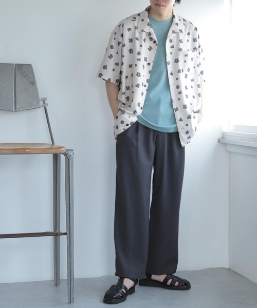 SENSE OF PLACE by URBAN RESEARCH（センスオブプレイスバイアーバンリサーチ）の「『セットアップ対応』『イージーケア』ダブルタックワイドスラックス（スラックス・メンズ・ブラック/ピンク/ライトベージュ/ブルー/オリーブ/チャコールグレー・SMALL/LARGE/MEDIUM）」の12枚目の写真