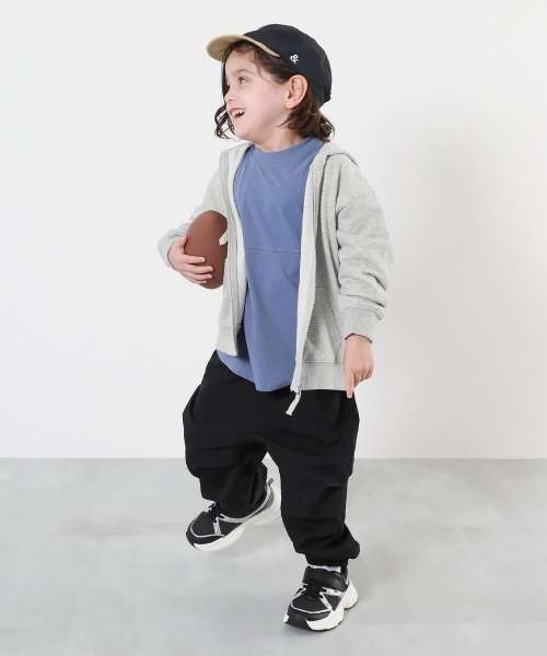 devirock（デビロック）の「無地 スウェット ジップパーカー（パーカー・キッズ・ダークオレンジ/ピンク系その他/グレイッシュブルー/オートミール/杢グレー/ダークパープル/ブルーグレー/グリーン/ブラック/ベージュ/ダークグリーン/イエロー系3/ベージュ系その他/グレー系その他・90cm/100cm/110cm/120cm/130cm/140cm/150cm/160cm）」の17枚目の写真