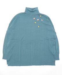 スモールフラワー刺繍タートルニット