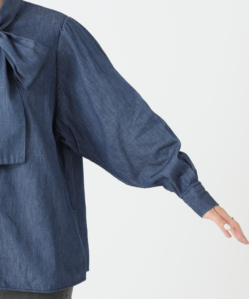 A PUPIL（アピューピル）の「別注【A PUPIL/ア ピューピル】デニムボウタイブラウス（シャツ/ブラウス・レディース・ブルー・FREE）」の15枚目の写真