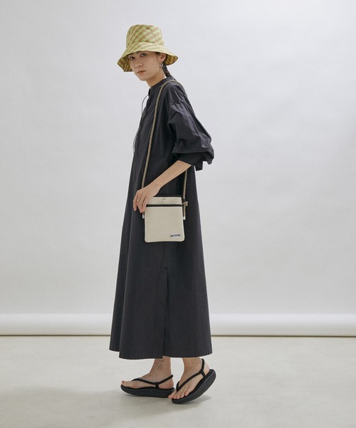 SALON adam et rope'(サロン アダム エ ロペ)の「【MBT(エムビーティー】BUNTARO C W(サンダル・レディース・ブラック・36/37/38)」の8枚目の写真