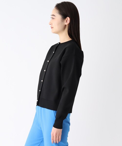 OPAQUE.CLIP（オペークドットクリップ）の「◆パール調ボタン クルーネックカーディガン（カーディガン/ボレロ・レディース・ブラック/オフホワイト・38/40）」の18枚目の写真