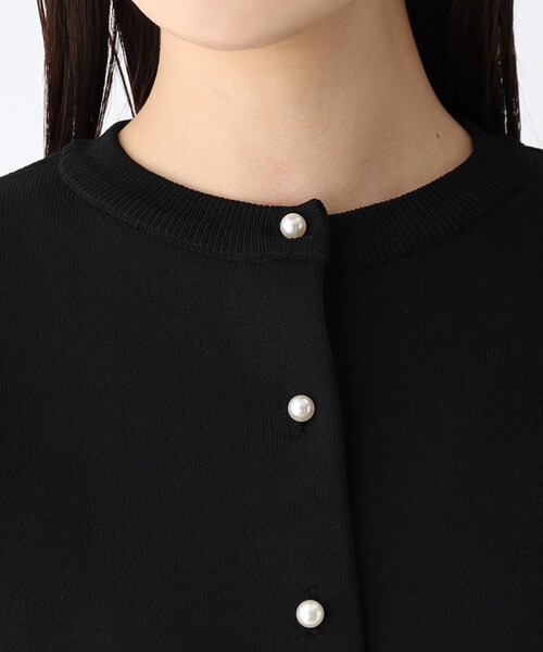 OPAQUE.CLIP（オペークドットクリップ）の「◆パール調ボタン クルーネックカーディガン（カーディガン/ボレロ・レディース・ブラック/オフホワイト・38/40）」の20枚目の写真