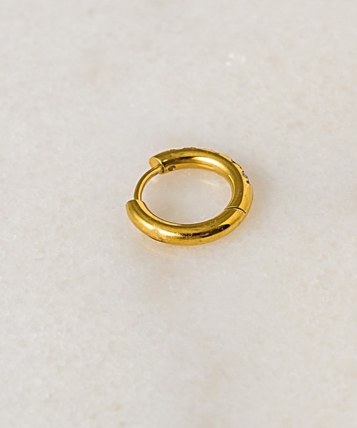 muku(ムク)の「PIERCE/ZIRCONIA LINE(ピアス(両耳用)・レディース・ゴールド/シルバー/シャンパン・FREE)」の15枚目の写真