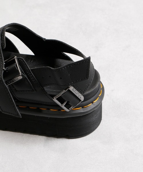 Dr. Martens】 黒 サンダル 厚底 クロスストラップ