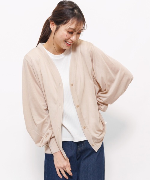 mili an deni(ミリアンデニ)の「UVパフスリーブカーディガン(カーディガン/ボレロ・レディース・ライトグリーン/ライトグレー/ホワイト/モカ/ネイビー/ベージュ/ブルー/ダークアッシュ/レモンイエロー/ダークオレンジ/チャコールグレー/アッシュグレー/アイボリー/ダークパープル/カーキ/ブルーグリーン/ブラック/ライム・L/M)」の10枚目の写真