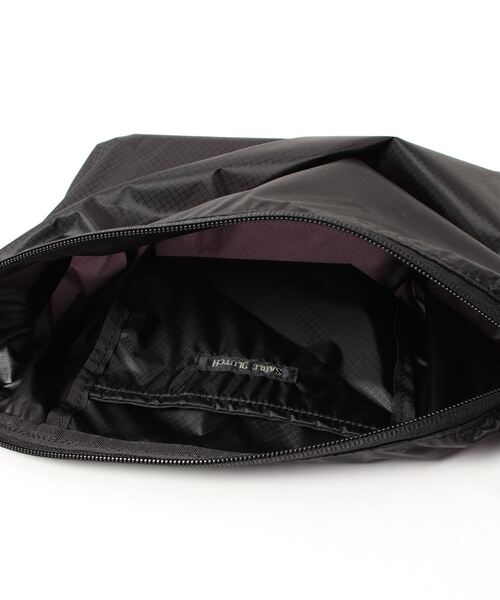 SABLE CLUTCH（セーブルクラッチ）の「TAPE SHOULDER BAG - CORDURA/SEMI CLEAR（ショルダーバッグ/コーデュラ）（ボディバッグ/ウエストポーチ・メンズ・キャメル/ブラック×ホワイト/カーキ/グレー/ブラック・ONE SIZE）」の7枚目の写真