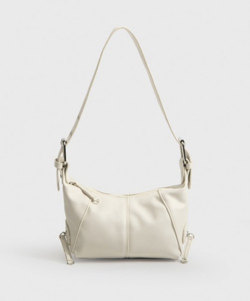 【ベルトデザインでコーデのアクセントに！】スクエアベルトショルダーレザーバッグ（ショルダーバッグ）｜Silly（シリー）