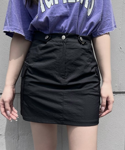 Figments(フィグメンツ)の「カーゴミニスカート(スカート・レディース・グレー/ブラック・FREE)」の2枚目の写真