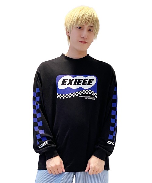 EXIEEE（イグジー）の「チェッカーフラグスリーブロンＴ（Tシャツ/カットソー・レディース・ブラック/ホワイト・MEDIUM/SMALL/LARGE）」の2枚目の写真