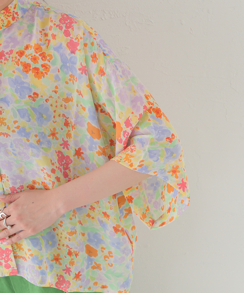 mii（ミー）の「【Mii / ミイ】PRINTED SHORT SLEEVE SHIRT：シャツ（シャツ/ブラウス・レディース・アイボリー・SMALL）」の7枚目の写真