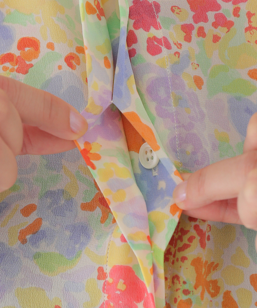 mii（ミー）の「【Mii / ミイ】PRINTED SHORT SLEEVE SHIRT：シャツ（シャツ/ブラウス・レディース・アイボリー・SMALL）」の17枚目の写真