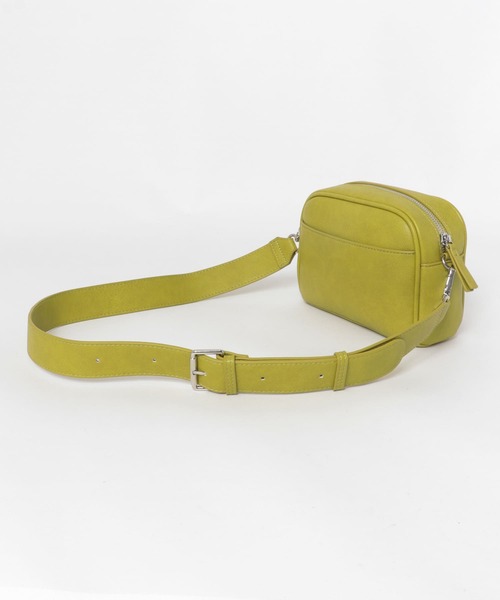 URBAN RESEARCH DOORS（アーバンリサーチドアーズ）の「2WAYスクエアショルダーミニバッグ（ショルダーバッグ・レディース・ブラック/イエロー系その他/シルバー・-）」の13枚目の写真