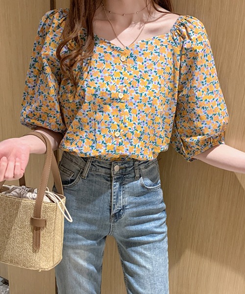 Amulet(アミュレット)の「五分丈花柄ブラウス(シャツ/ブラウス・レディース・パープル/イエロー・L/XL/M)」の11枚目の写真