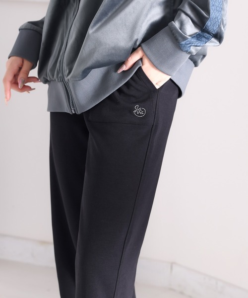 Java(ジャバ)の「《Javaジャバコラボ》スポーティカジュアルを極めろ。JAVA刺繍入りスウェットパンツ(スウェットパンツ・レディース・グレー/アイボリー/ブラック・X-LARGE/SMALL/LARGE/MEDIUM)」の13枚目の写真