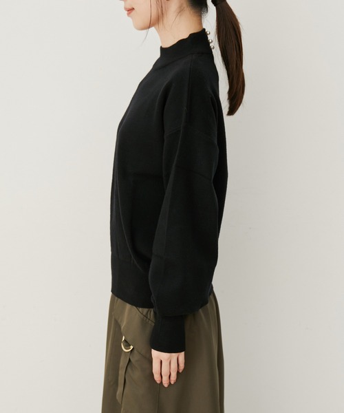 VIS（ビス）の「【吸湿発熱・エコベロ】バックパールハイネックニット（ニット/セーター・レディース・モスグリーン/キナリ/ピンク/ブラック・FREE）」の18枚目の写真