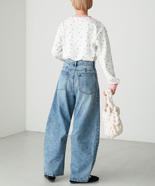 forksy.(フォルクシー)の「【forksy.】デニムカーブパンツ(デニムパンツ・レディース・ダークグレー/ブルー/インディゴブルー/ベージュ/サックスブルー系2/サックスブルー系3/ブルー系2・L/M)」の22枚目の写真