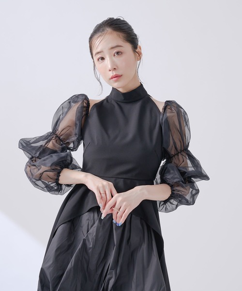 qumerry.（キュメリ）の「チュールスリーブハイネックトップス（シャツ/ブラウス・レディース・ブラック/ホワイト・MEDIUM/SMALL）」の2枚目の写真