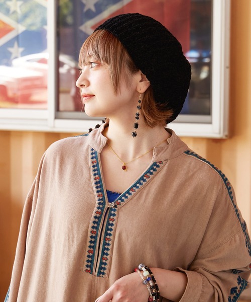 チャイハネ（チャイハネ）の「【チャイハネ】シェニルニットベレー（ハンチング/ベレー帽・レディース・ブラック/グレー/ネイビー/オレンジ/ターコイズブルー/ベージュ/パープル・FREE）」の10枚目の写真