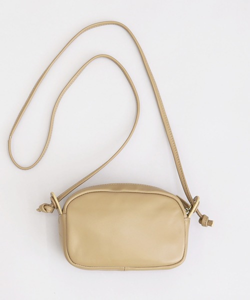 COOCO(クーコ)の「シープレザーラウンド型ミニショルダーバッグ(ショルダーバッグ・レディース・レッド/ライトグレー/ライトグリーン/グレー系その他/ブラック・9)」の15枚目の写真