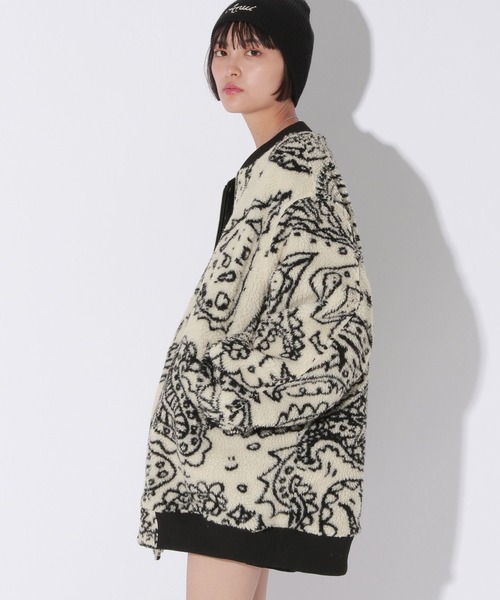 Anui（アニュイ）の「【UNISEX/2サイズ展開】リバーシブルボアブルゾン（ブルゾン・レディース・ブラック系その他/ブラック系その他2/ブラック系/アニマル・S/M/L）」の6枚目の写真