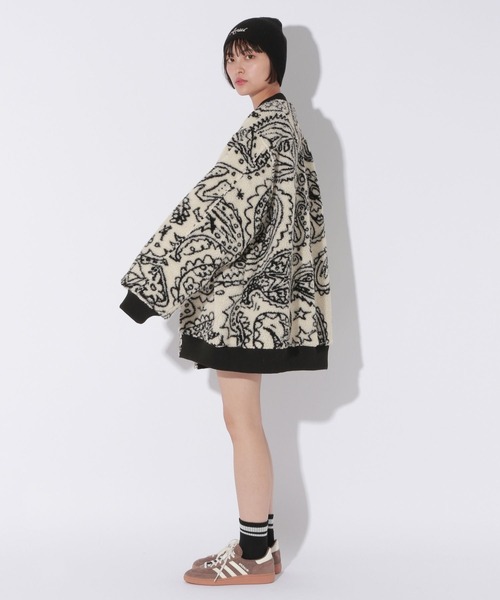 Anui（アニュイ）の「【UNISEX/2サイズ展開】リバーシブルボアブルゾン（ブルゾン・レディース・ブラック系その他/ブラック系その他2/ブラック系/アニマル・S/M/L）」の9枚目の写真