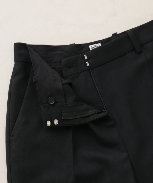 【TOTEME】美しいライン★ ミッドライズ ストレートパンツ TOTEME（トーテム）の「【TOTEME/トーテム】MID WAIST STRAIGHT
