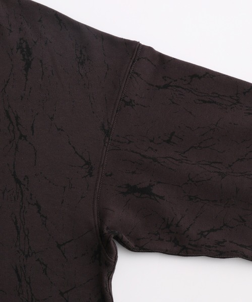 ADAM ET ROPE'（アダムエロペ）の「【WEB限定】ダンスプラクティス スプラッシュブリーチ ルーズ クルーネック スウェット / 裏毛 / K-POP / セットアップ / ユニセックス（スウェット・メンズ・ブラック/チャコールグレー・L/M）」の11枚目の写真