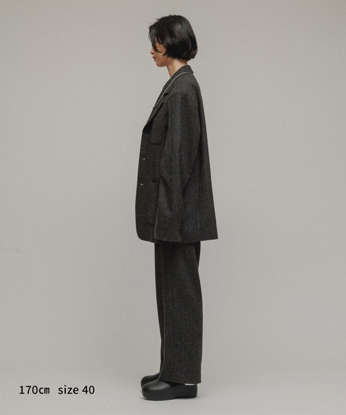 M TO R（ムウトアール）の「［JACKET］SUSTAINABLE 3BUTTON TWEED IVY JACKET（テーラードジャケット・レディース・ベージュ/チャコールグレー・40/38）」の14枚目の写真