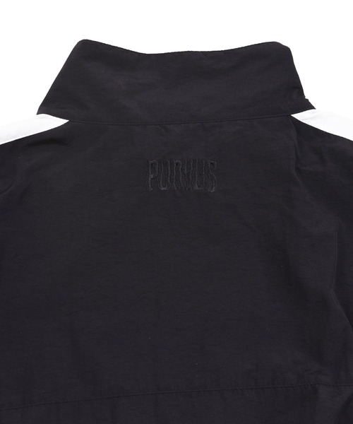 PUNYUS(プニュズ)の「ラインナイロンジャケット(ナイロンジャケット・レディース・ベージュ/ブラック/グレー・4/3/2)」の11枚目の写真