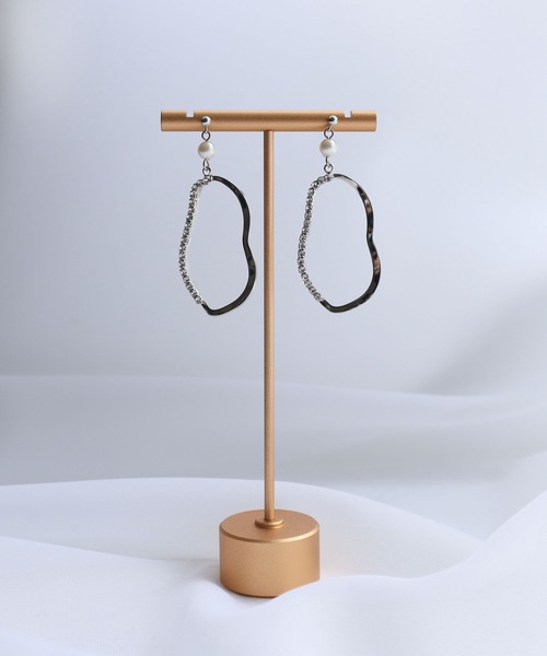 Dorry Doll（ドリードール）の「ビジューループピアス（ピアス（両耳用）・レディース・ゴールド/シルバー・FREE）」の3枚目の写真