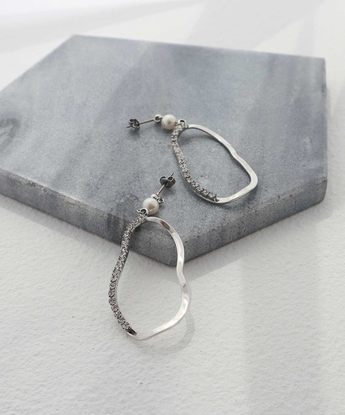 Dorry Doll（ドリードール）の「ビジューループピアス（ピアス（両耳用）・レディース・ゴールド/シルバー・FREE）」の8枚目の写真