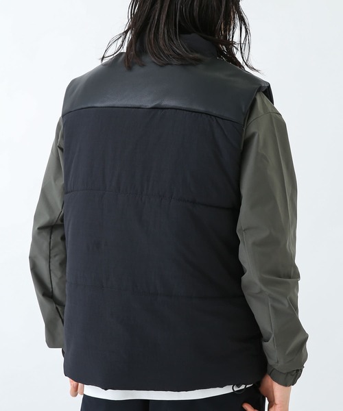 URBAN RESEARCH Sonny Label（アーバンリサーチサニーレーベル）の「『別注』ELY×Sonny Label　中綿ベスト（ベスト・メンズ・ブラウン/ブラック/ネイビー・MEDIUM/LARGE）」の11枚目の写真