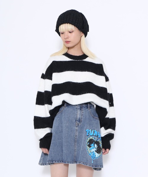 PUNYUS(プニュズ)の「Girlsデニムサーキュラースカート(デニムスカート・レディース・ライトブルー・4/2/1/3)」の2枚目の写真