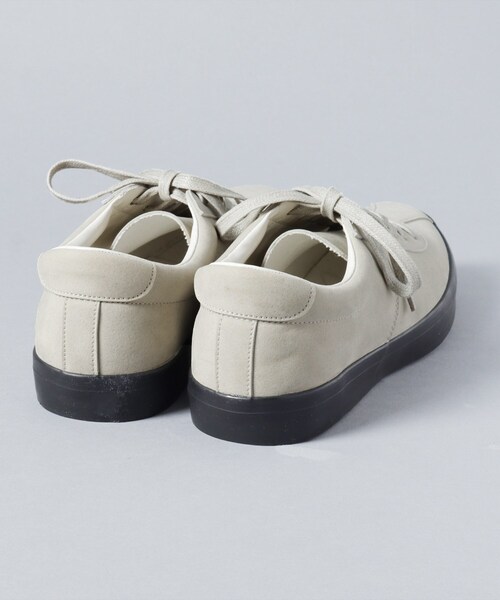 THE SHOP TK （ザ ショップ ティーケー ）の「◆【クッションインソール搭載】スウェードレースアップスニーカー（スニーカー・メンズ・ブラック/アイボリー・65/75/55）」の4枚目の写真