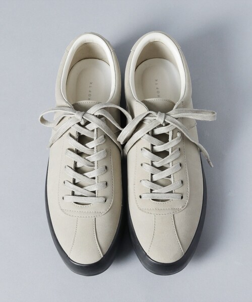 THE SHOP TK （ザ ショップ ティーケー ）の「◆【クッションインソール搭載】スウェードレースアップスニーカー（スニーカー・メンズ・ブラック/アイボリー・65/75/55）」の6枚目の写真