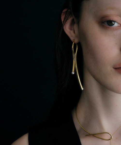 loni（ロニ）の「【金属アレルギー対応】Branch Asymmetry Pierce/ブランチアシンメトリーピアス（ピアス（両耳用）・レディース・シルバー/ゴールド・FREE）」の7枚目の写真