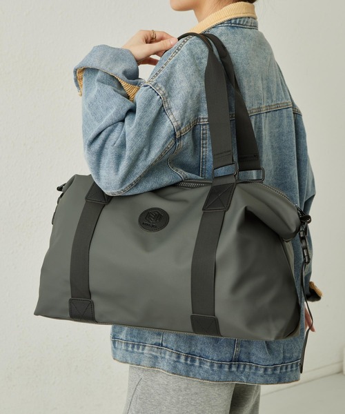 LA VORAGINE（ラ ヴォラジネ）の「大容量 2way トラベル ボストンバッグ ヨガ トレーニング スポーツ フィットネス ピラティス ランニング（ボストンバッグ・レディース・グレー/ピンク/ブラック/レッド/ネイビー・FREE）」の16枚目の写真